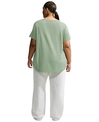Nike Plus Active Sportswear Essentials Short-Sleeve Logo T-Shirt