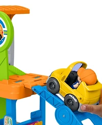 Fisher Price Little People Fillin' Fun Service Station Folding-Ramp Playset, Ages 1+