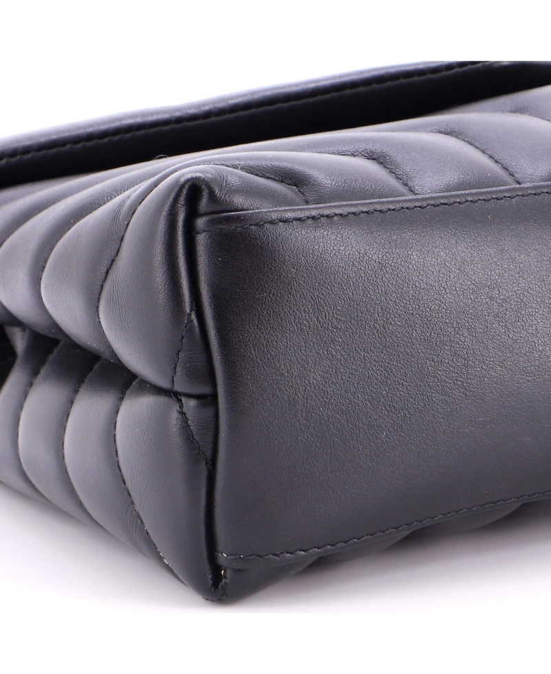 Pre-Owned Saint Laurent Small Loulou Shoulder Bag Matelasse Chevron Leather