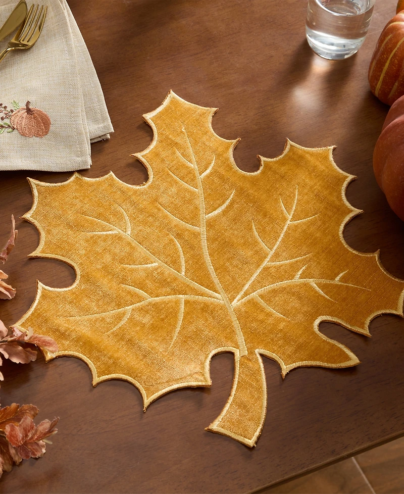 Elrene Textured Fabric Leaf Placemat