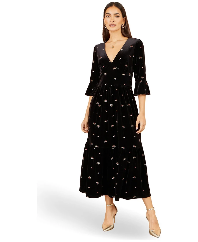 Yumi Women's Velvet Embroidered V-Neck Midi Dress