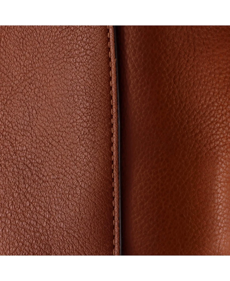 Pre-Owned Chloe Small Faye Day Bag Leather