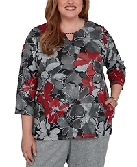 Alfred Dunner Plus Classic Textured Floral Split Neck Pocket Top