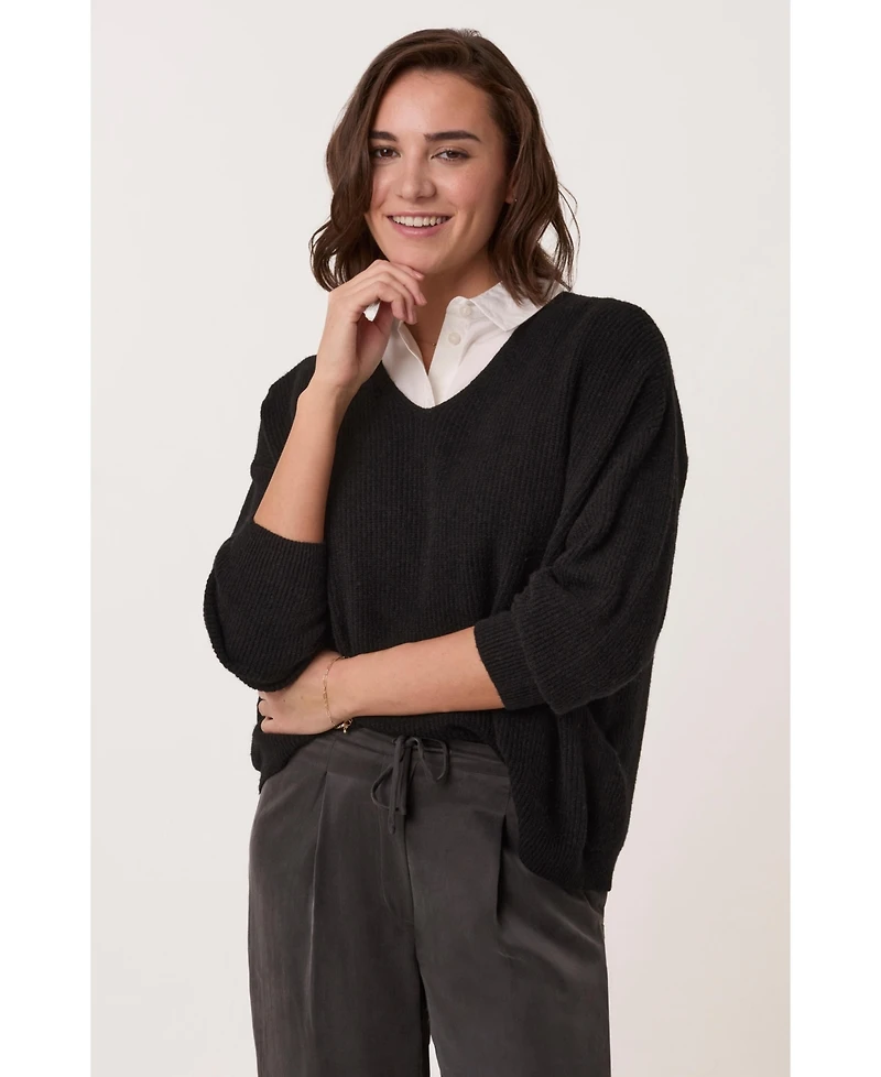 Celtic & Co. Women's Ribbed V-Neck Jumper