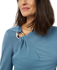 Cable & Gauge Women's Metal Ring Shirred Neck Top