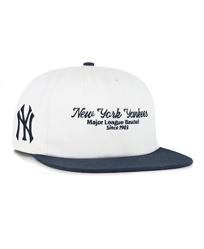 47 Brand Men's White/Navy New York Yankees Script Stack Relaxed Captain Snapback Hat