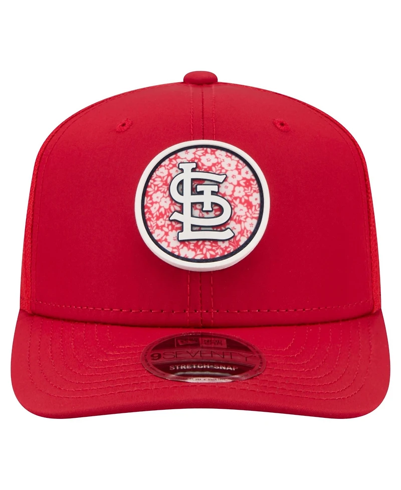 New Era Men's Red St. Louis Cardinals Floral Patch 9SEVENTY Adjustable Hat