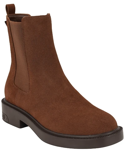 Guess Women's Fynli Double Gore Chelsea Booties