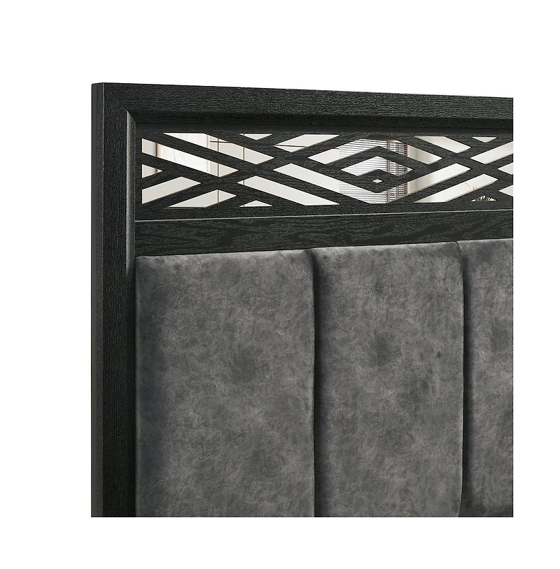 New Classic Furniture Obsidian Wood Queen Bed