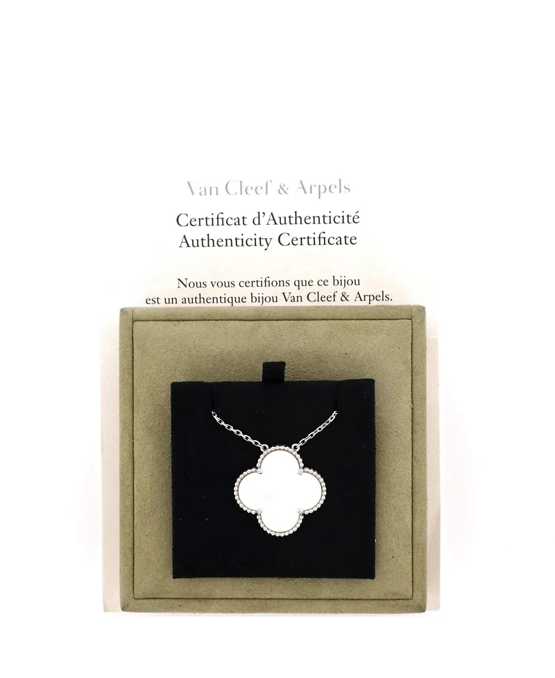 Pre-Owned Van Cleef and Arpels Magic Alhambra Pendant Necklace