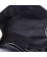 Pre-Owned Saint Laurent Medium Classic Monogram Crossbody Bag Grainy Leather