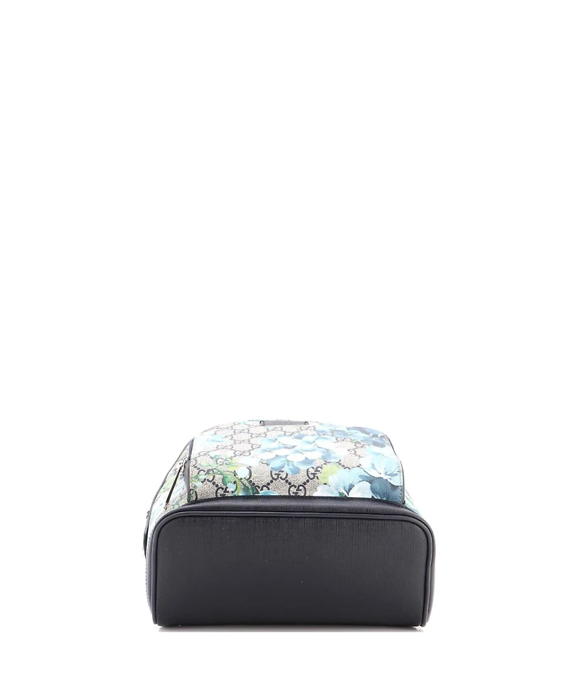 Pre-Owned Gucci Small Zip Pocket Backpack Blooms Print Gg Coated Canvas