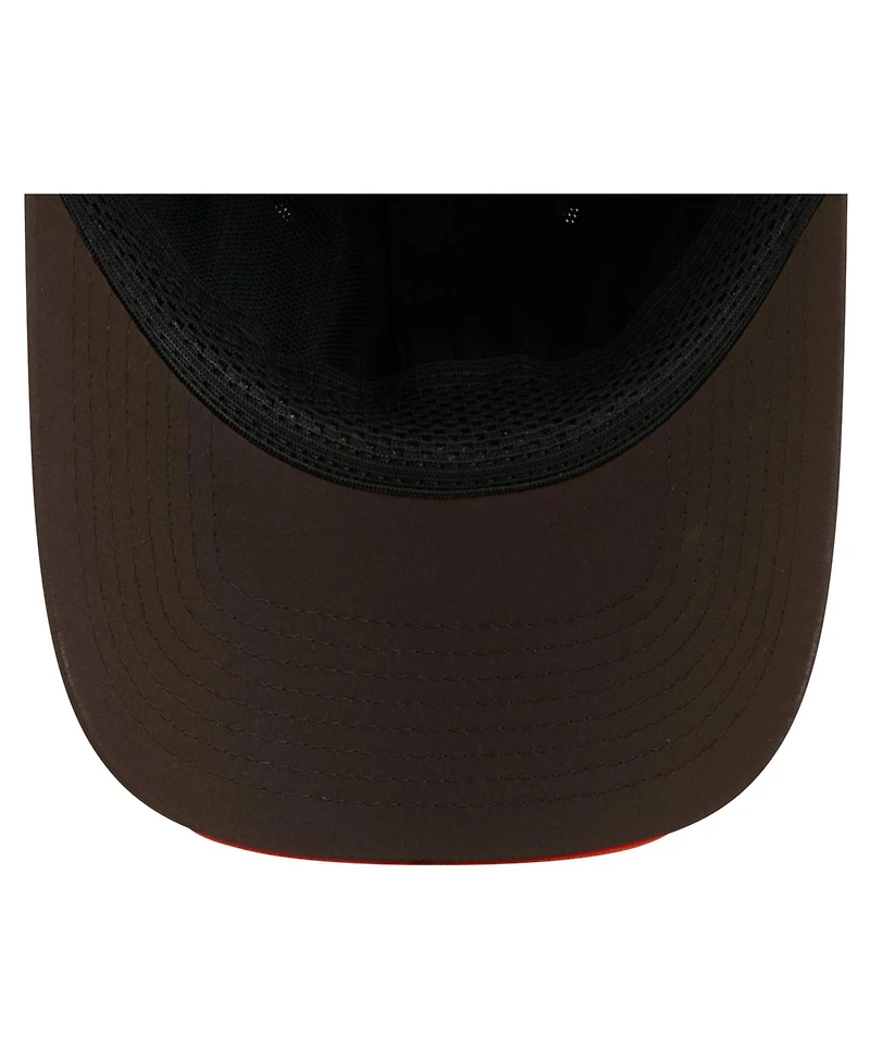 New Era Men's Brown Cleveland Browns 2026 Sideline Casual Classic Adjustable Hat