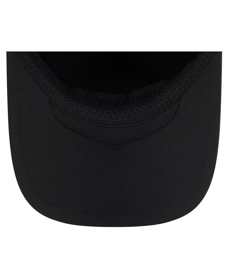 New Era Men's Black San Francisco 49ers 2026 Sideline Apex 9FORTY Adjustable Trucker Hat