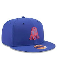 New Era Men's Royal New England Patriots 2026 Sideline Throwback 9FIFTY Snapback Hat