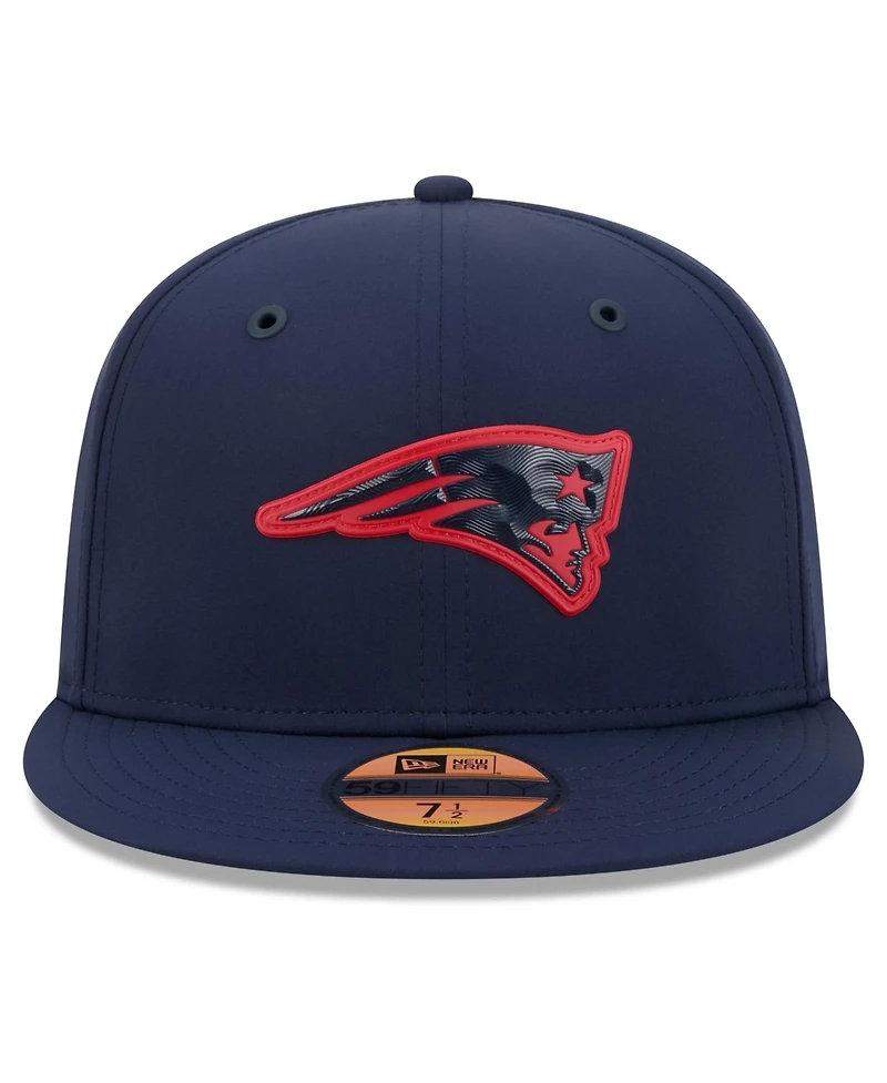 New Era Men's Navy England Patriots 2026 Sideline 59FIFTY Fitted Hat