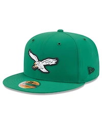 New Era Men's Kelly Green Philadelphia Eagles 2026 Sideline Throwback 9FIFTY Snapback Hat