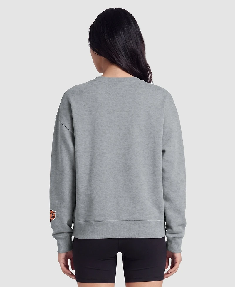 Champion Women's Chicago Bears Crewneck Screen Print Sweatshirt