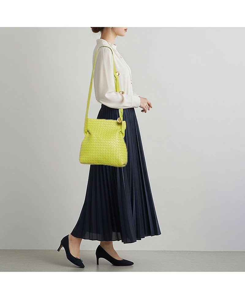 Pre-Owned Bottega Veneta Women's Bv Fold Intrecciato Leather Shoulder Bag