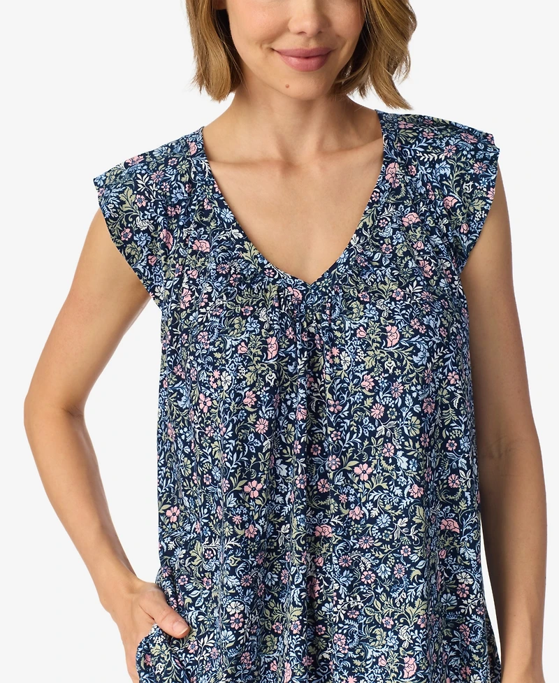 Ellen Tracy Women's Flutter Raglan Sleeve Top with Cropped Pant V-Neck Pajama Set