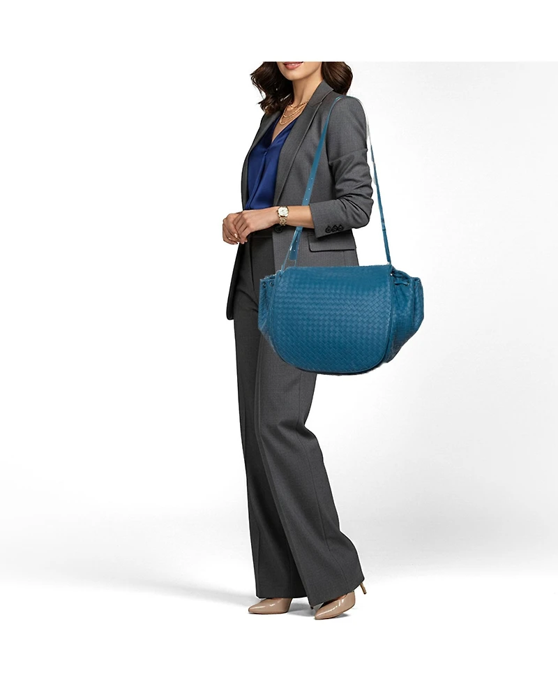 Pre-Owned Bottega Veneta Women's Intrecciato Leather Drawstring Shoulder Bag