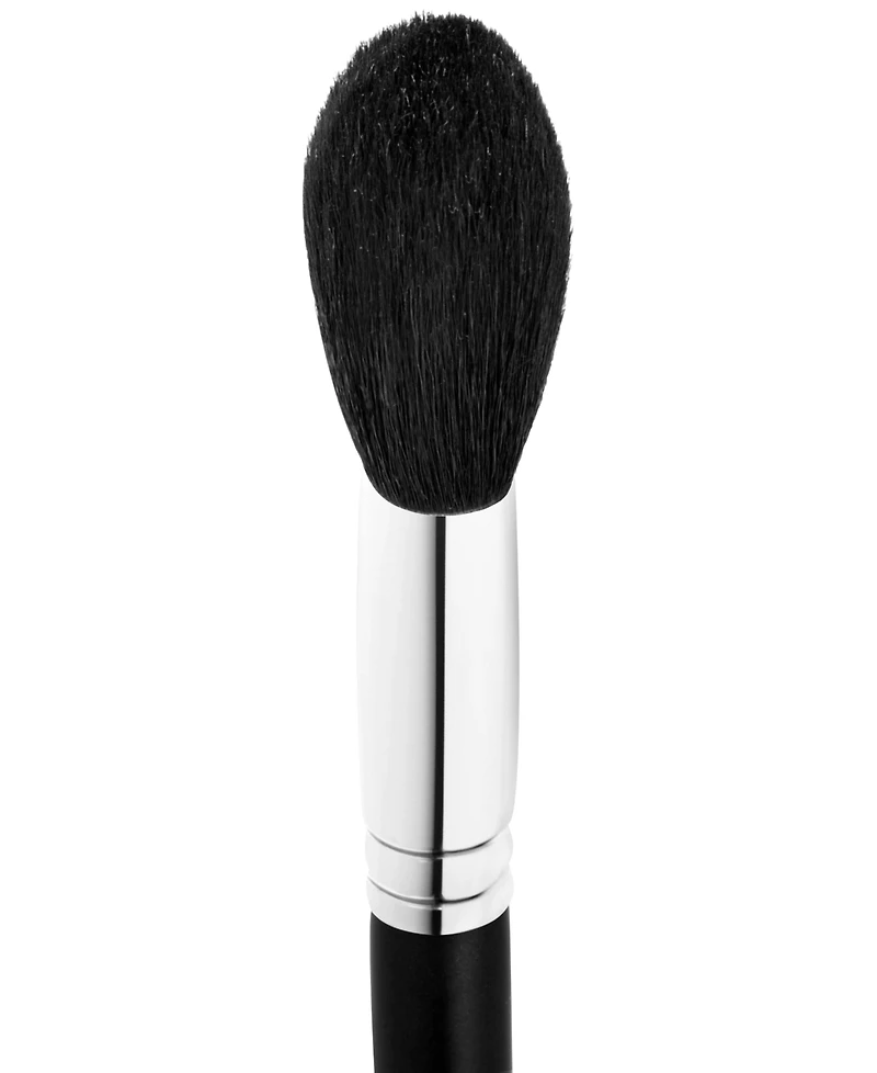 Mac 150S Large Powder Brush