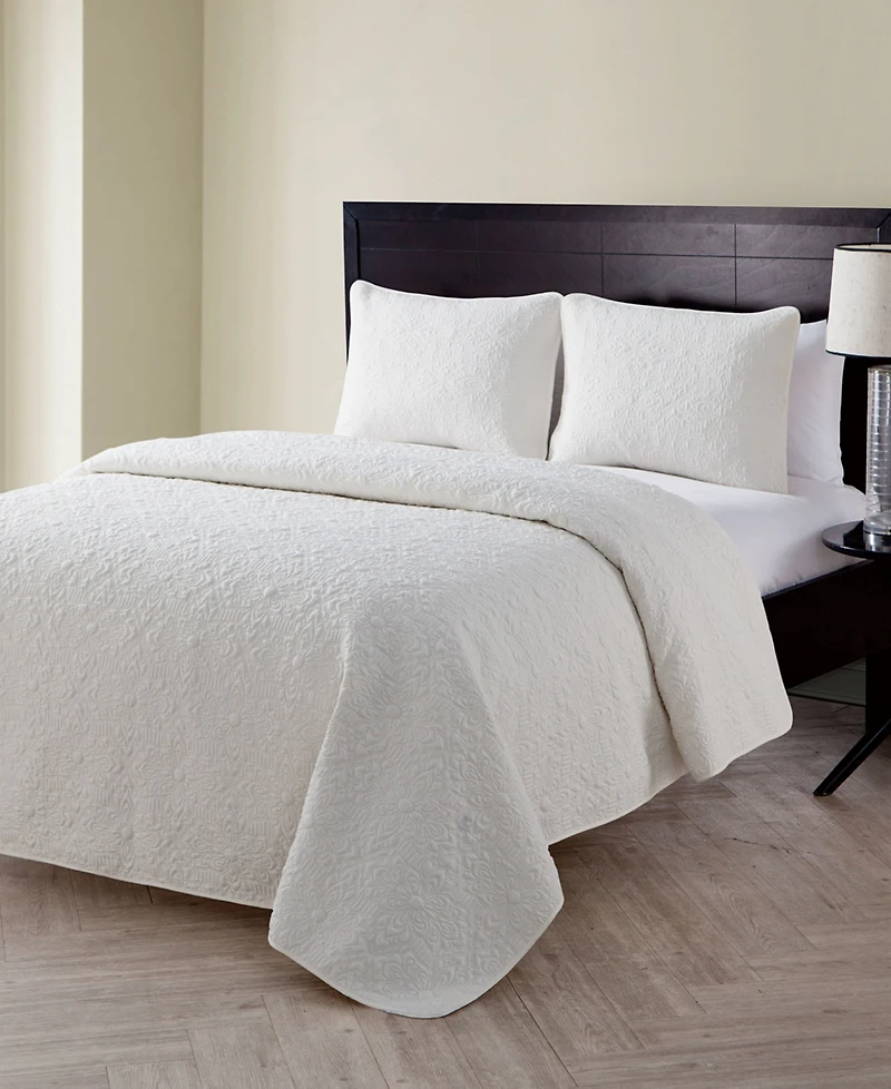 Vcny Home Caroline Embossed 3-Pc. Quilt Set, Full/Queen