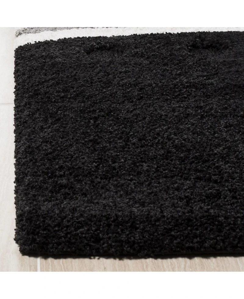 Safavieh Florida Shag SG473 Black and Ivory 5'3" x 7'6" Area Rug