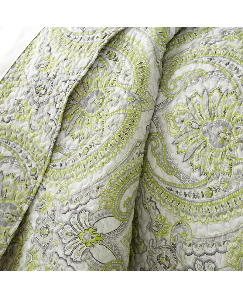 Southshore Fine Linens Classic Paisley 3-Pc. Quilt Set, King/California King