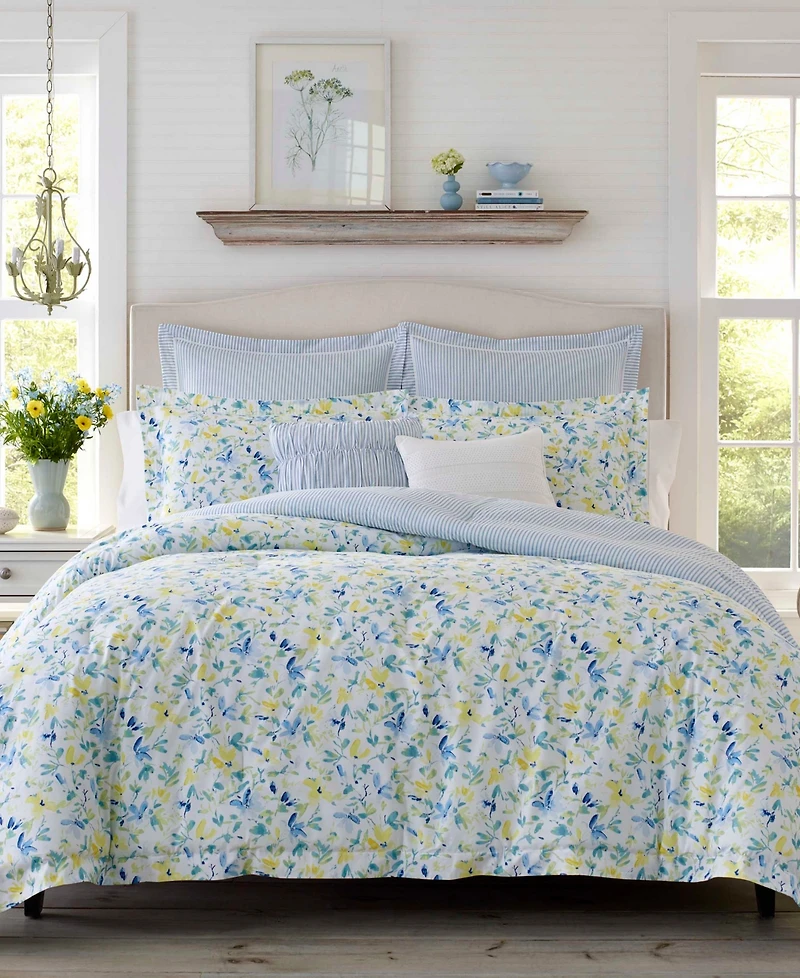Laura Ashley Nora Reversible -Pc. Comforter Set