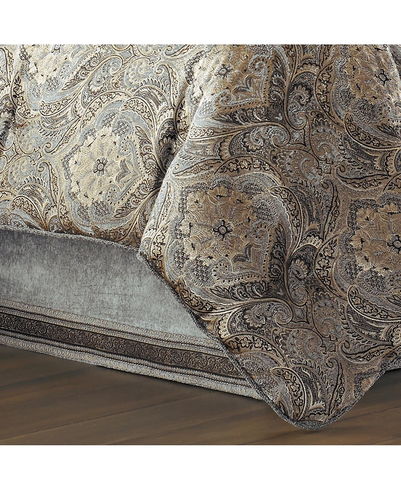 J Queen New York Provence Comforter Set, California King