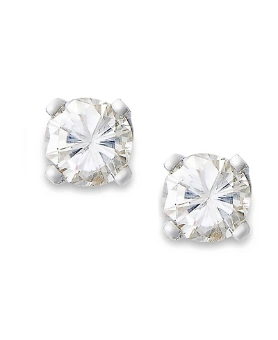 Round-Cut Diamond Stud Earrings 10k Yellow or White Gold (1/6 ct. t.w.)