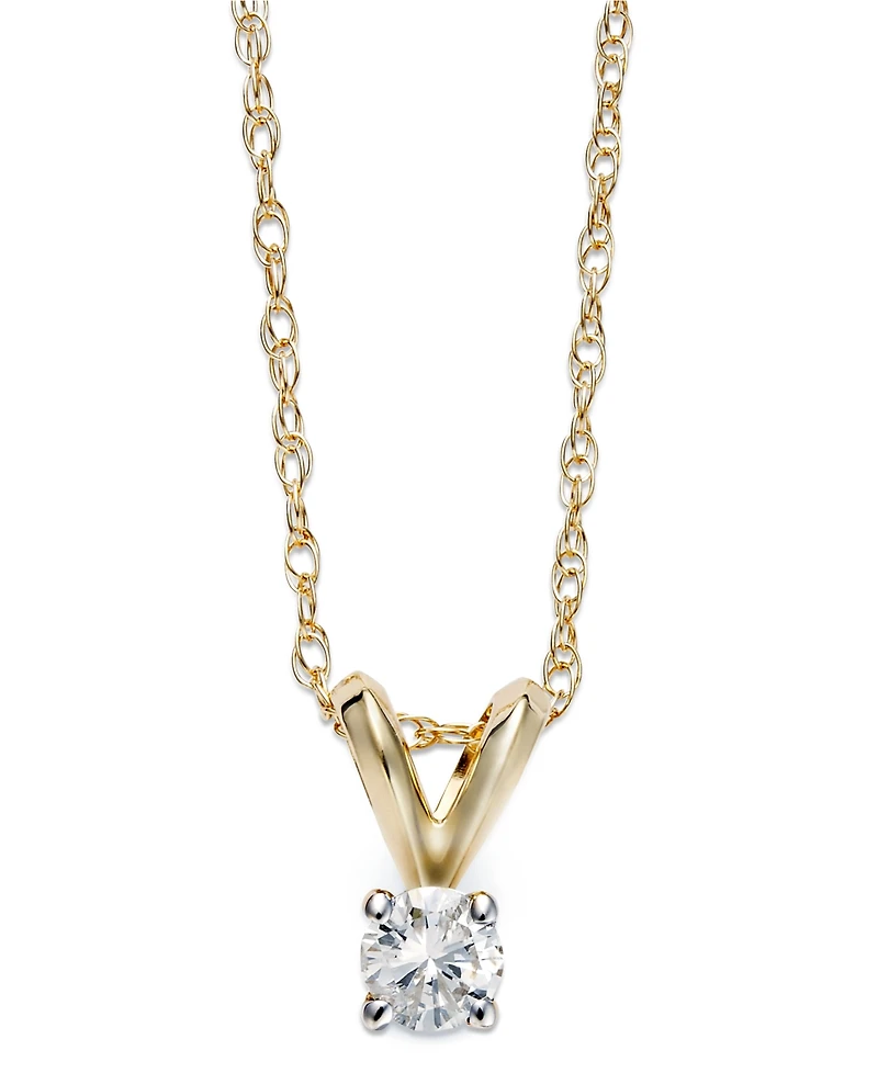 Diamond Accent Pendant Necklace in 10k Gold