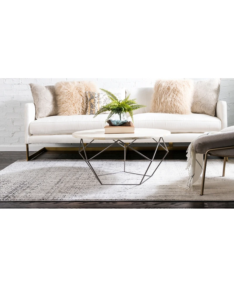 Bayshore Home Lyon Lyo2 5' x 8' Area Rug