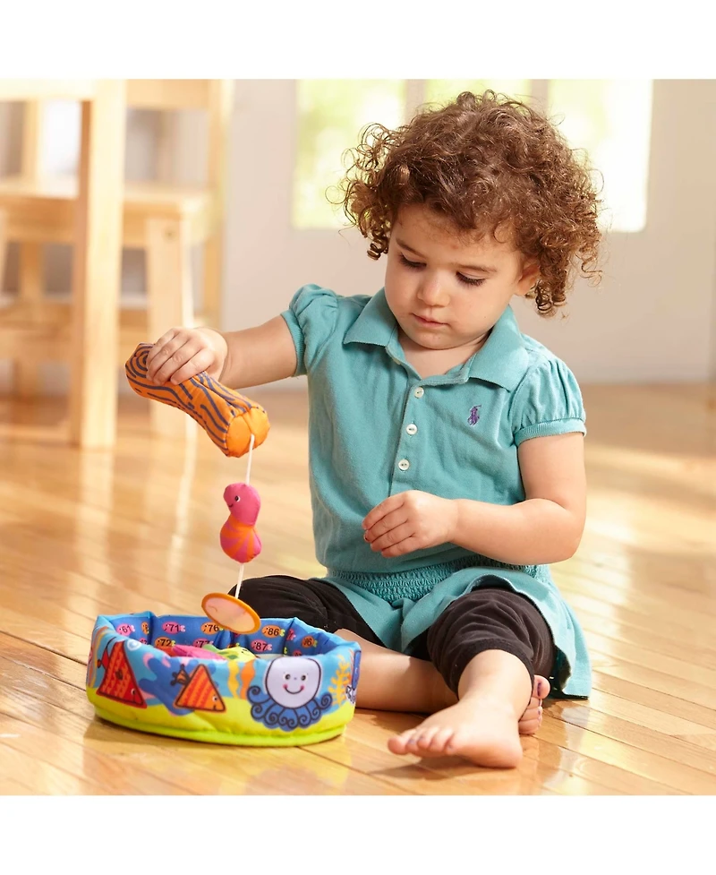 Melissa and Doug Fish & Count Game