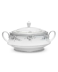 Noritake Sweet Leilani Covered Vegetable Bowl 48 Oz.