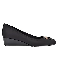 Bandolino Women's Tad Wedge Pumps