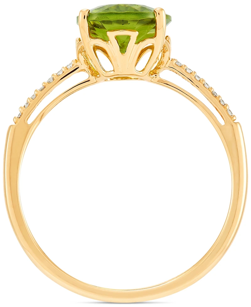 Peridot (2-3/4 ct. t.w.) & Diamond (1/20 ct. t.w.) Ring in 14k Gold