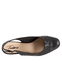 Women's Trotters Dea Woven pumps
