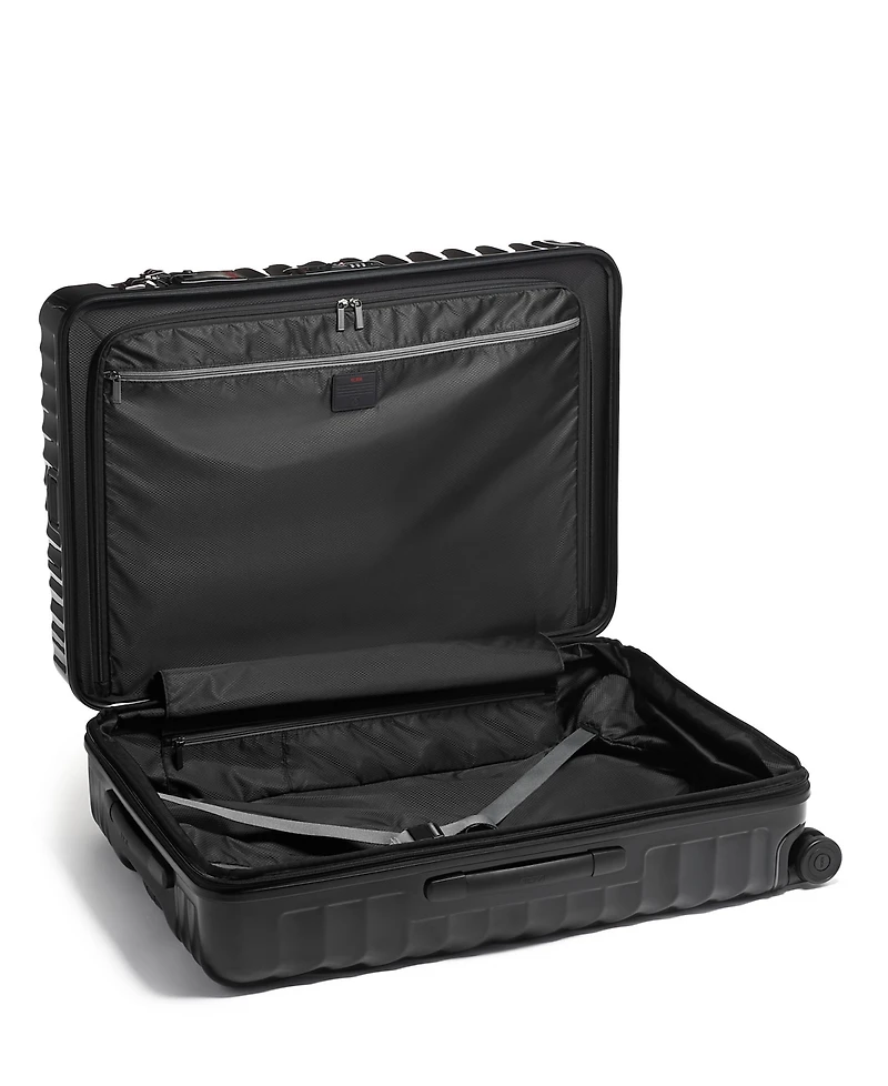 Tumi 19 Degree Extended Trip Expandable 4 Wheel Packing Case