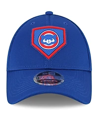 Men's New Era Royal Chicago Cubs 2022 Clubhouse 9FORTY Snapback Hat