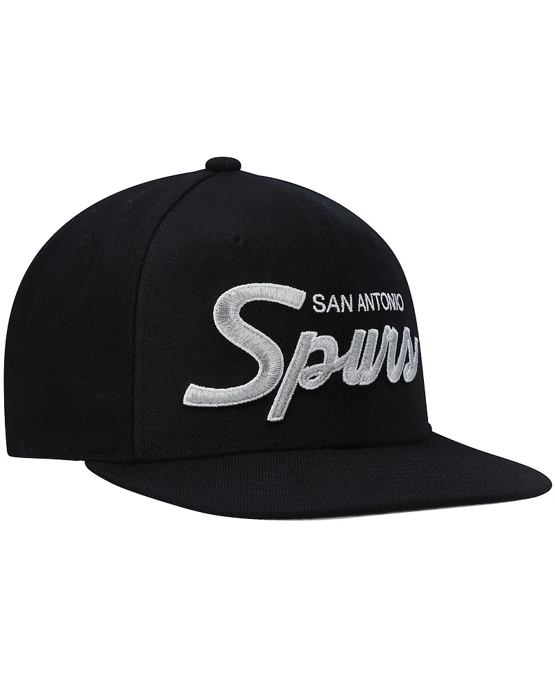 Men's Mitchell & Ness Black San Antonio Spurs Hardwood Classics Script 2.0 Snapback Hat