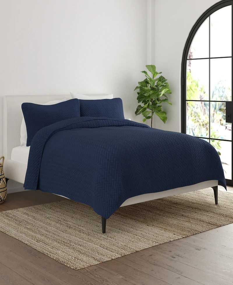 ienjoy Home Herringbone Lightweight Quilted Coverlet Set