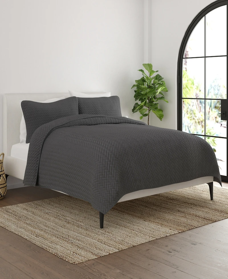 ienjoy Home Herringbone Lightweight Quilted Coverlet Set