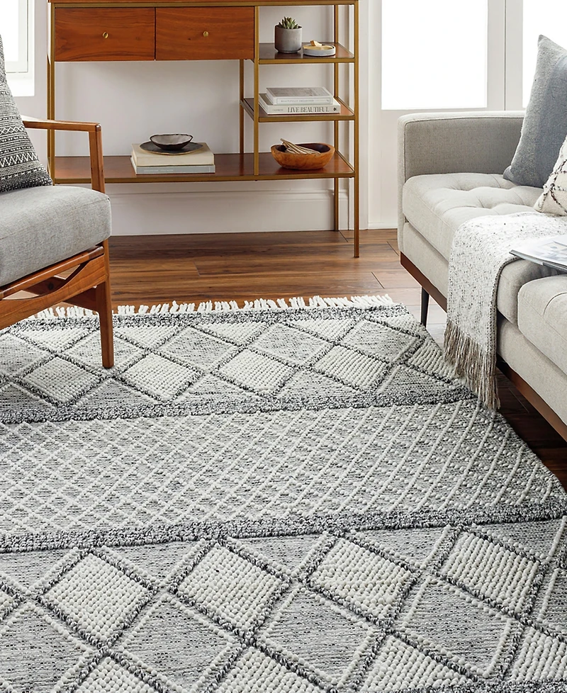 Livabliss Fleur Fle-2307 2'3" x 3'9" Outdoor Area Rug