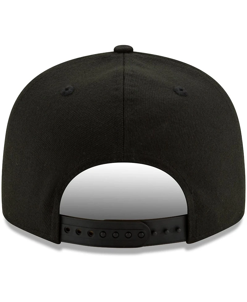 Men's Milwaukee Brewers New Era Black on Black 9FIFTY Snapback Adjustable Hat - Black