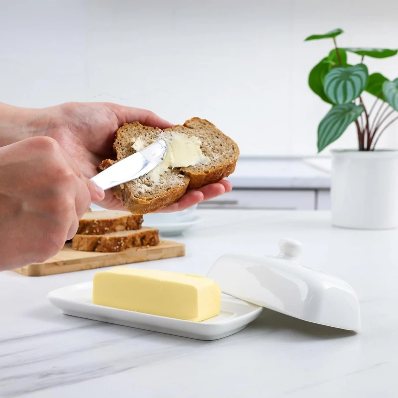 Zulay Kitchen Classic Style Porcelain White Butter Dish With Lid