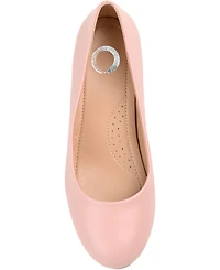 Journee Collection Women's Saar Round Toe Kitten Heel Pumps