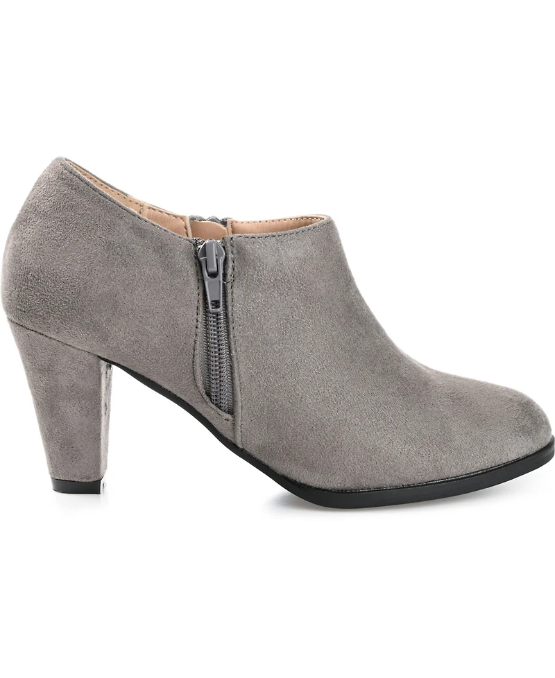 Journee Collection Women's Sanzi Round Toe Heeled Shooties