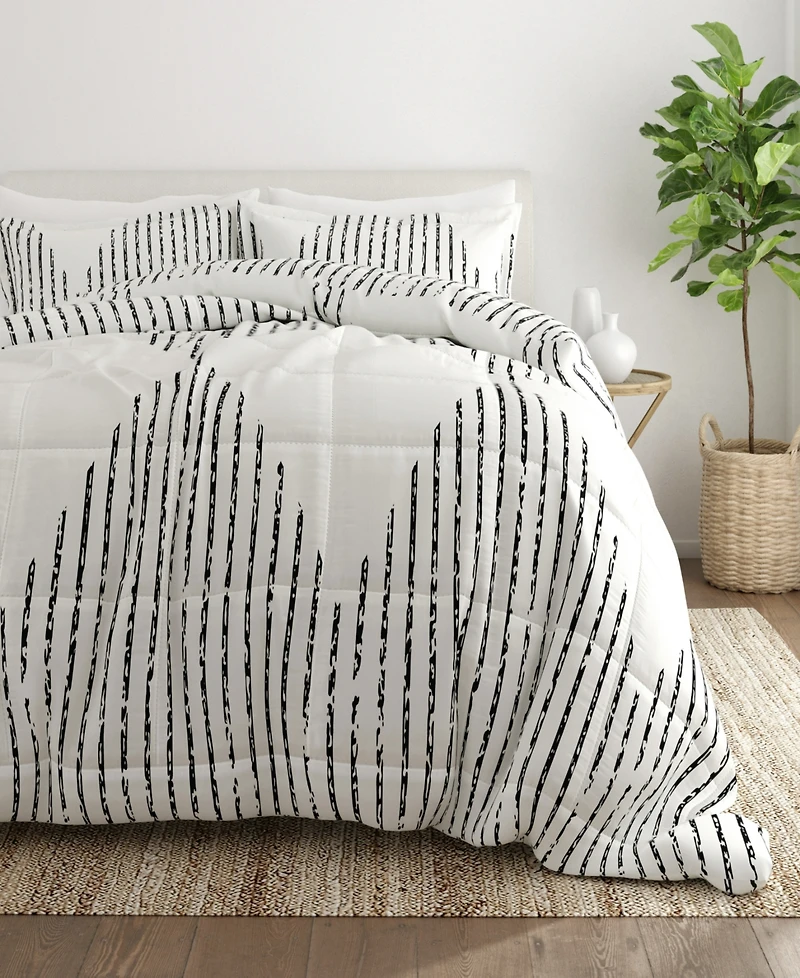 ienjoy Home Ultra Soft Diamond Stripe -Pc. Comforter Set